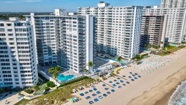Royal Ambassador, 3700 Galt Ocean Dr #214, Fort Lauderdale, Florida 33308, image 1