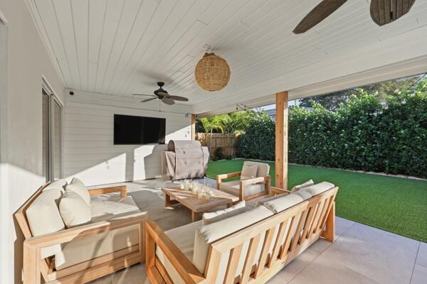 Ridgewood, 30 Shay Pl, Tequesta, Florida 33469, image 2