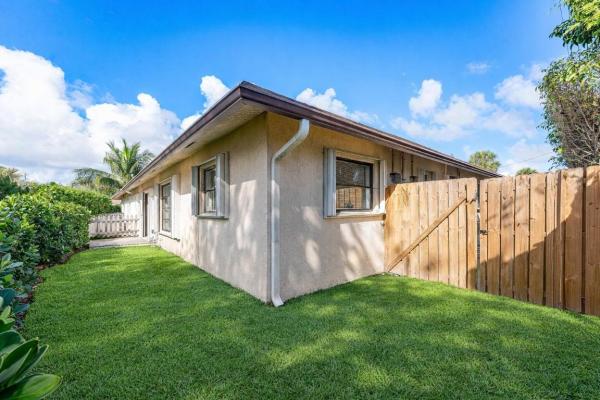 500 NE 48th St, Boca Raton, Florida 33431, image 1