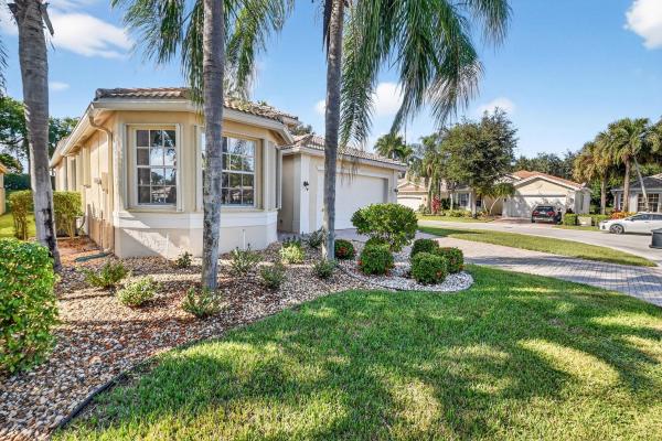 Valencia Shores, 7803 Sundial Harbor Pt, Lake Worth, Florida 33467, image 3