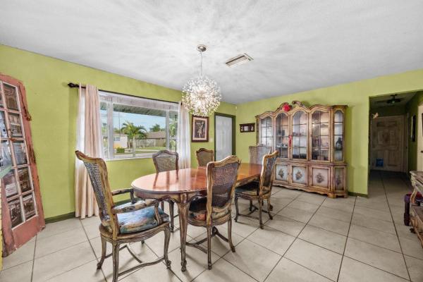 Mango Heights, 2695 Hayden Dr, Palm Springs, Florida 33461, image 3