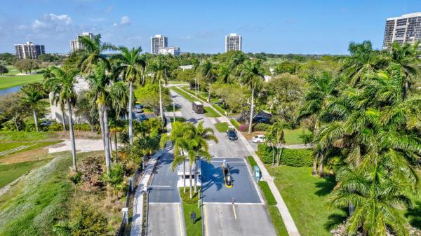 Lincoln Tower, 2400 Presidential Way #1606, West Palm Beach, Florida 33401, image 1