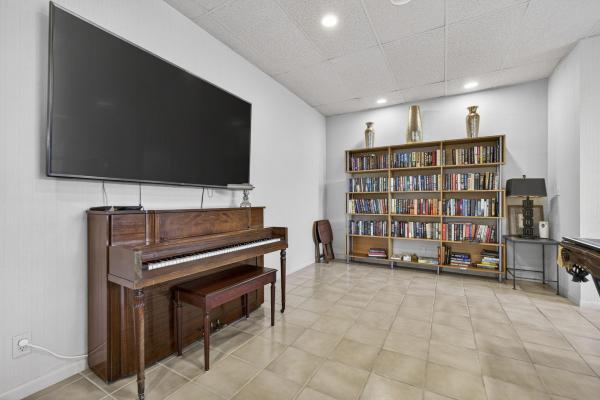 Lincoln Tower, 2400 Presidential Way #1606, West Palm Beach, Florida 33401, image 1