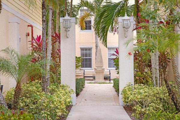 225 Murcia Dr #313, Jupiter, Florida 33458, image 1