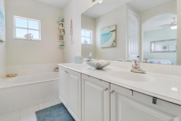 Kenwood Forest At Evergrene, 552 Tomahawk Ct, Palm Beach Gardens, Florida 33410, image 1