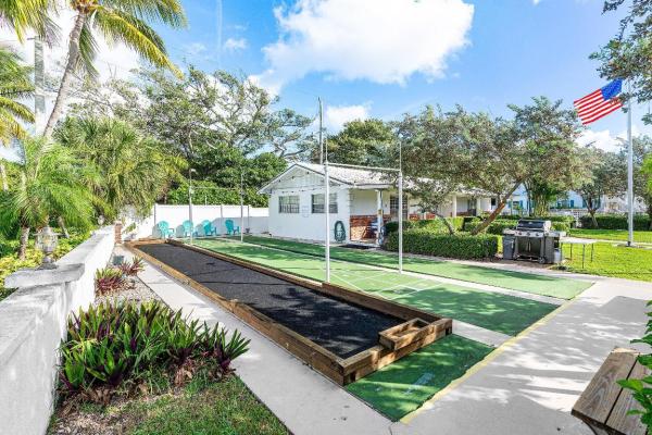 Colonial Ridge Club, 5505 N Ocean Blvd #15-103, Ocean Ridge, Florida 33435, image 1