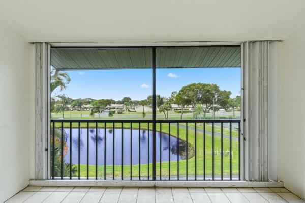The Palm Club, 1112 Green Pine Blvd #F3, West Palm Beach, Florida 33409, image 3