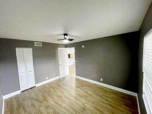 Charolais, 126 Sparrow Dr #19A, Royal Palm Beach, Florida 33411, image 1