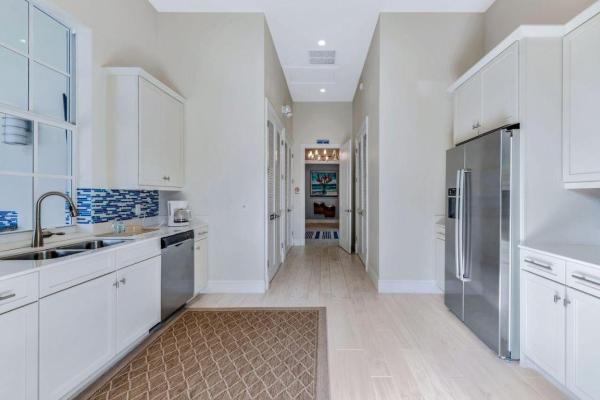 814 Bay Colony Dr, Juno Beach, Florida 33408, image 1