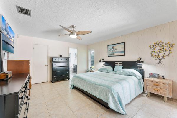 Coco Wood Lakes, 6206 Springdale Way, Delray Beach, Florida 33484, image 2