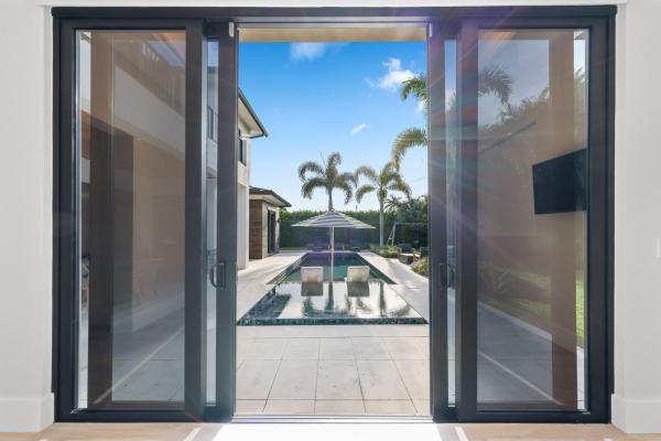 525 Whispering Pines Rd, Boynton Beach, Florida 33435, image 1