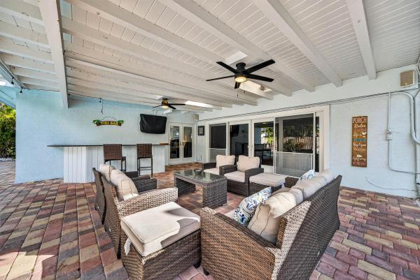 Hillsboro Isles, 2081 NE 25th St, Lighthouse Point, Florida 33064, image 2