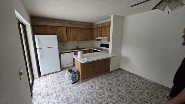 Forest Lakes Townhomes, 1660 Forest Lakes Cir #C, West Palm Beach, Florida 33406, image 2