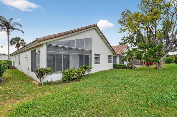 Lakeridge, 6121 Bay Isles Dr, Boynton Beach, Florida 33437, image 2