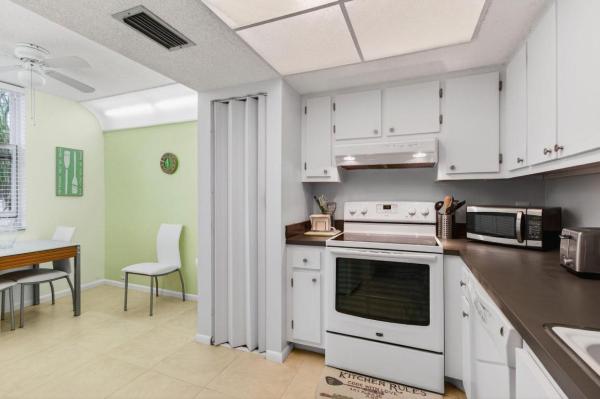 Abbey Village, 10 Willowbrook Ln #205, Delray Beach, Florida 33446, image 2