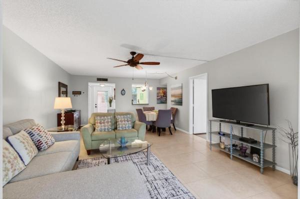 Abbey Village, 10 Willowbrook Ln #205, Delray Beach, Florida 33446, image 2