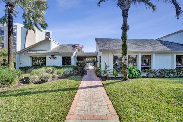 Club Royale, 6530 Boca Del Mar Dr #232, Boca Raton, Florida 33433, image 2