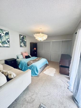 Chateau Wood, 4260 Village Dr #B, Delray Beach, Florida 33445, image 2