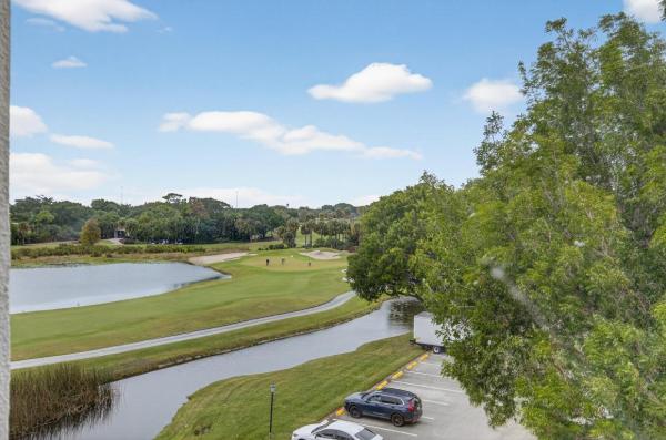 1554 Bridgewood Dr, Boca Raton, Florida 33434, image 1