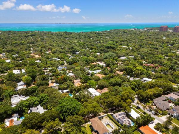 3917 S Le Jeune Rd, Miami, Florida 33146, image 2