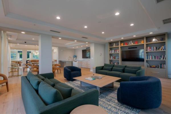 The Moorings At Lantana, 804 E Windward Way #307, Lantana, Florida 33462, image 2
