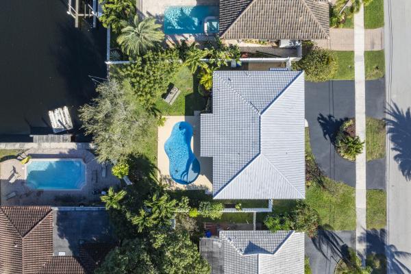Garden Isles, 421 SE 5th Ter, Pompano Beach, Florida 33060, image 2