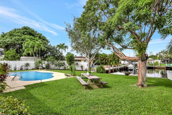 Garden Isles, 421 SE 5th Ter, Pompano Beach, Florida 33060, image 1