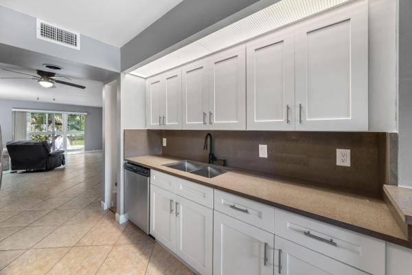 Andros Village, 1705 Andros Isle #F2, Coconut Creek, Florida 33066, image 2