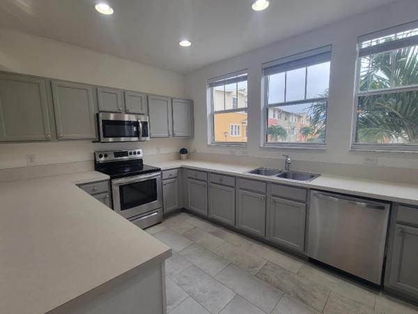 CitySide, 750 Millbrae Ct #5, West Palm Beach, Florida 33401, image 2