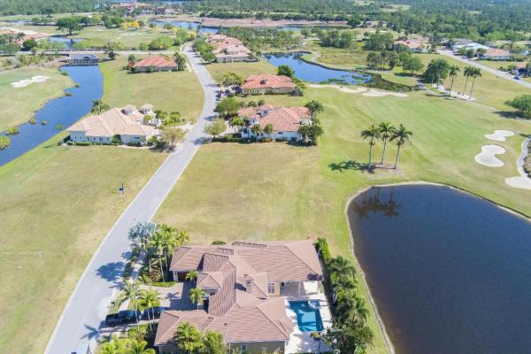 Tesoro Club, 122 SE Mira Lavella, Port St. Lucie, Florida 34984, image 2