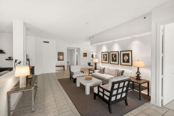 2512 Coco Plum Blvd #1304, Gulf Stream, Florida 33496, image 1