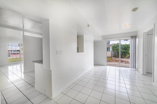Forest Hill Village, 5652 S Rue Rd, West Palm Beach, Florida 33415, image 3