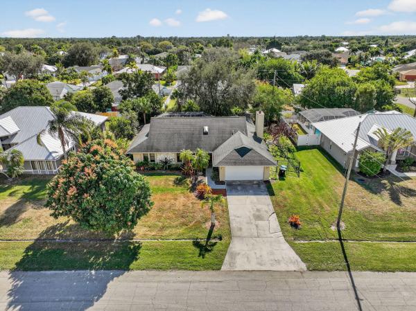 Southbend Lakes Estates, 3438 SE Hart Cir, Port St. Lucie, Florida 34984, image 2