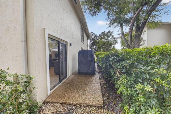 Westgate At Hunters Run, 33 Westgate Ln #33C, Boynton Beach, Florida 33436, image 3