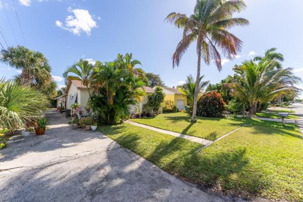 730 N 5th St, Lantana, Florida 33462, image 2