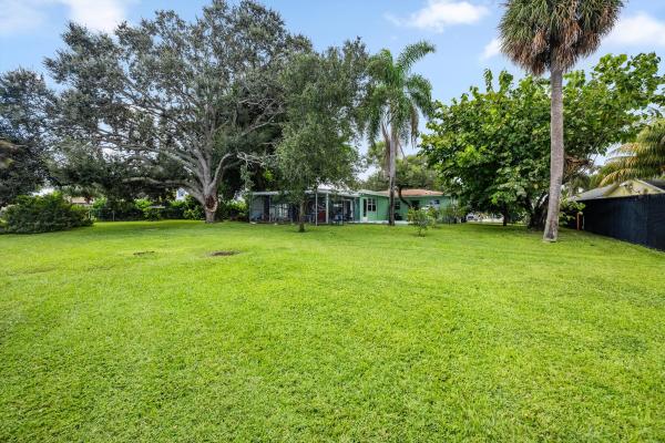 Lake Clarke North, 6400 Carambola Cir, Lake Clarke Shores, Florida 33406, image 2