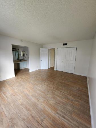Park Pointe, 3345 Lucerne Park Dr, Greenacres, Florida 33467, image 1