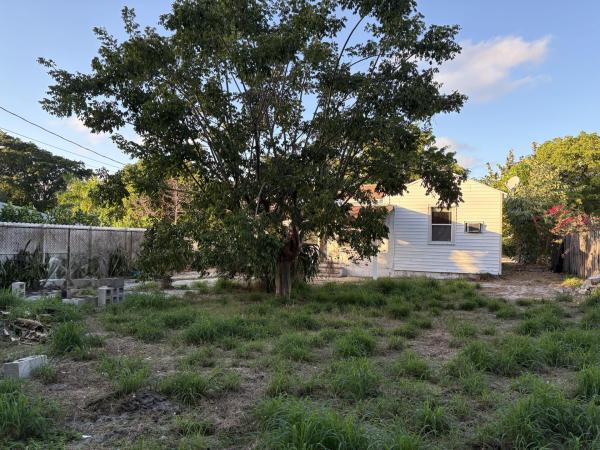 Belle Vue, 926 NW Upland Rd, West Palm Beach, Florida 33401, image 1