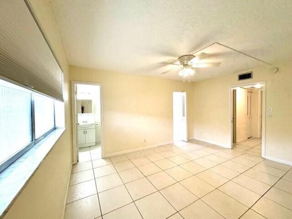 Oxford At Century Village, 116 Oxford 400, West Palm Beach, Florida 33417, image 1