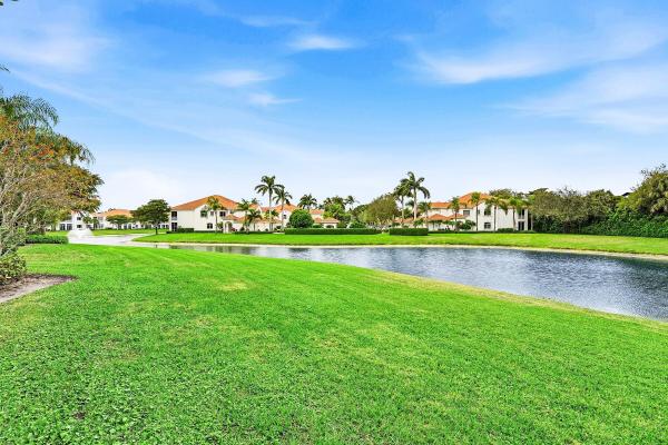 Palm Bay Club North, 120 Palm Bay Dr #C, Palm Beach Gardens, Florida 33418, image 1