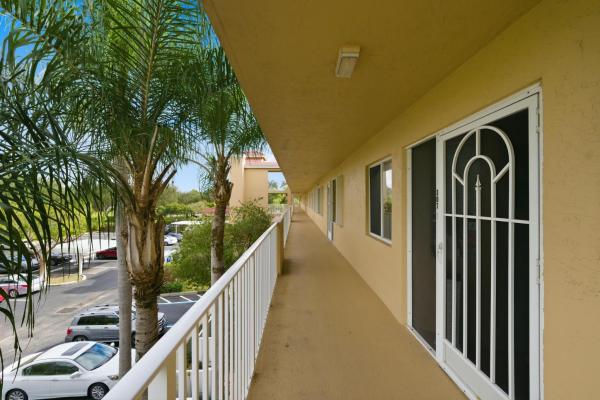 Regal Shores North At Coral Lakes, 5746 Crystal Shores Dr #307, Boynton Beach, Florida 33437, image 1