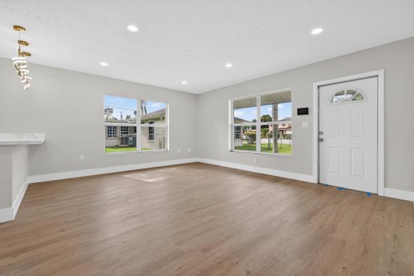 603 SW 10th St, Belle Glade, Florida 33430, image 2