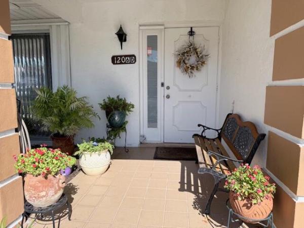 High Point Of Fort Pierce, 1206 S Lakes End Dr #D, Fort Pierce, Florida 34982, image 3