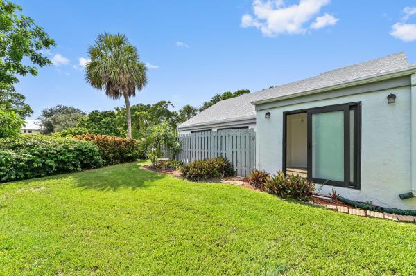 Boca Hills Villas, 271 NW 15th St, Boca Raton, Florida 33432, image 2