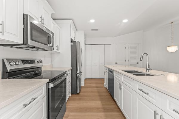 Sun Terrace At The Oaks, 3702 Water Oak Ct, Palm Beach Gardens, Florida 33410, image 3
