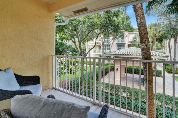 Village At Abacoa, 4823 Chancellor Dr #20, Jupiter, Florida 33458, image 3