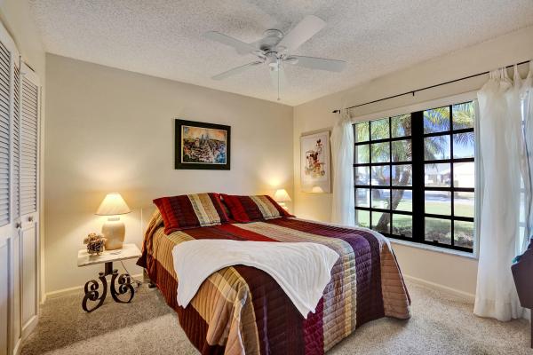 Camino Woods 2, 6010 Petaluma Dr, Boca Raton, Florida 33433, image 3