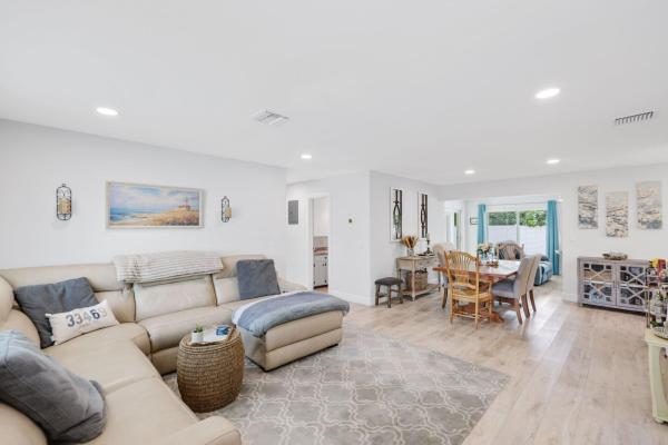 Jupiter In The Pines, 1510 Kingsley Rd, Jupiter, Florida 33469, image 1