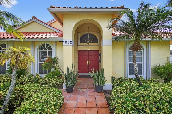 Lawn Lake, 1052 W Shore Dr, West Palm Beach, Florida 33406, image 1