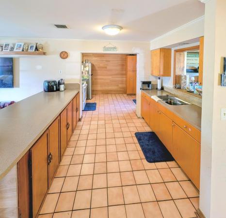 Serubi Court, 3932 Serubi Ave, Palm Springs, Florida 33461, image 3